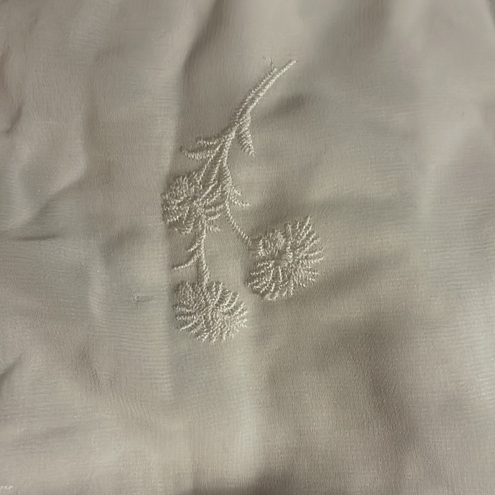 WAYF Embroidered Top - Picture 3 of 4